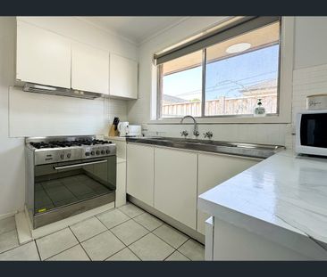 602/52-54 O'Sullivan Road, Glen Waverley, Vic 3150 - Photo 1
