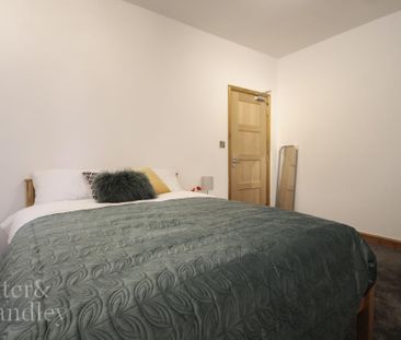 1 bedroom in a house share to rent - Photo 6