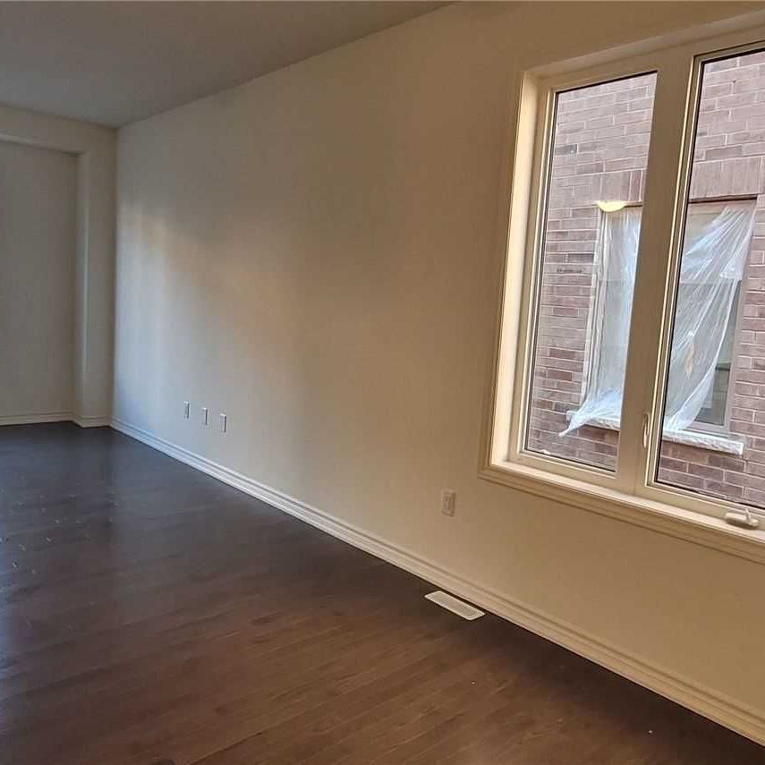 For Lease - 9 Truffle Court, Brampton, Ontario - Photo 1