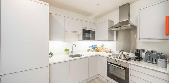 1 bedroom flat to rent - Photo 2