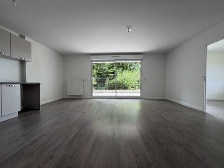 Location Appartement 4 pièces 88m² LE MESNIL ESNARD 76240 - Photo 2