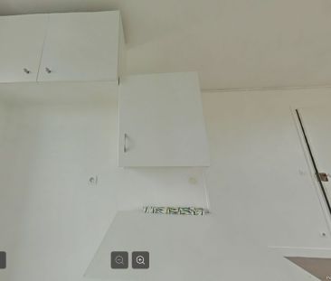 Location Appartement 2 pièces 35m² ST MAUR DES FOSSES 94100 - Photo 3