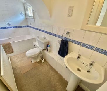 2 bedroom terraced house to rent - Photo 6