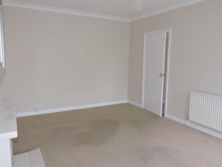 2 bedroom semi-detached bungalow to rent - Photo 2