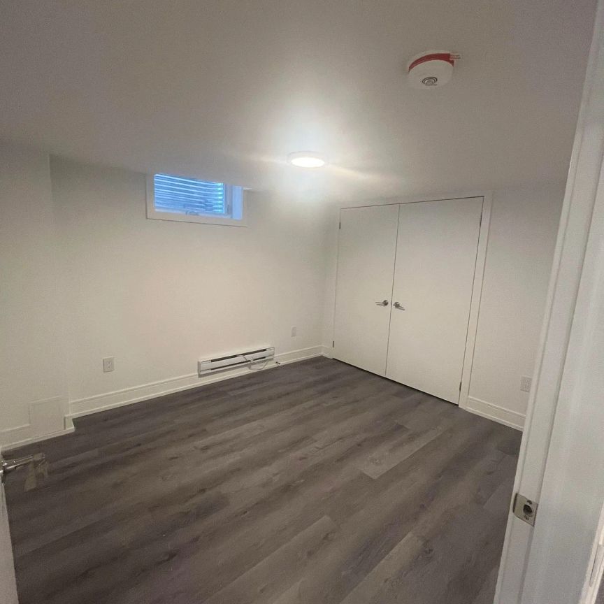 Detached Home For Lease | E9233423 - Photo 1