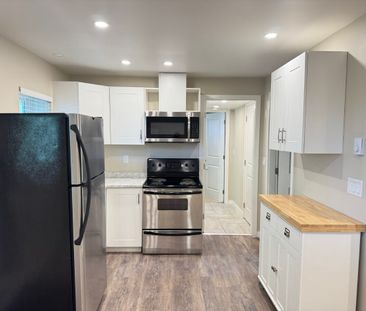 Beautiful Basement Suite - Photo 2