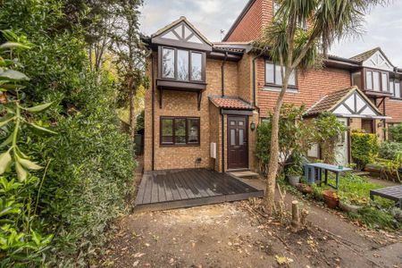 1 bedroom end of terrace house to rent - Photo 2