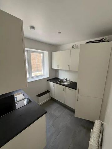 <b>Lys og moderne 3-værelses lejlighed – centralt i Nørresundby tæt på havnefronten</b> - Photo 3