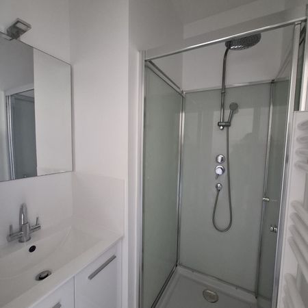 Location Appartement 2 pièces 32m² VICHY 03200 - Photo 3