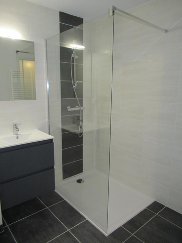 Location Appartement 3 pièces 70m² ONET LE CHATEAU 12850 - Photo 5