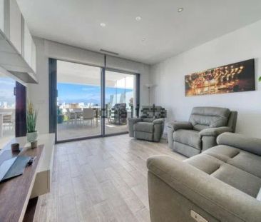 Alquiler de ático en Avenida de Bel-Air - Photo 6