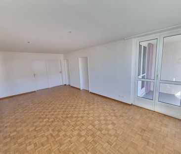 GÉNÉREUX ET CENTRAL - Foto 2
