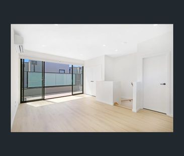 Unit 1/4 Arnold Avenue, Heidelberg Heights, Vic 3081 - Photo 1