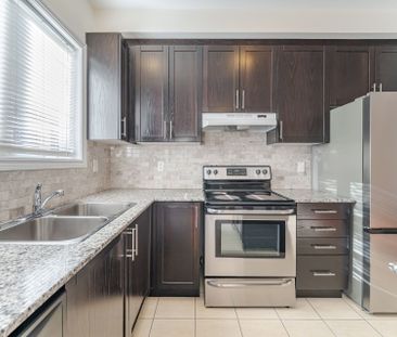 For Lease - 11 Yately Street, Brampton, Ontario - Photo 6
