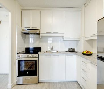Studio - 100 400 Place Juge Desnoyers, Laval - Photo 2