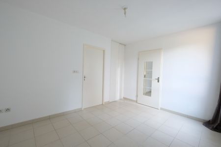 Apartment - Photo 3