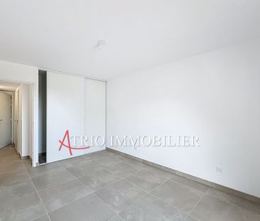 Location Appartement 3 pièces 61m² ST LAURENT DU VAR 06700 - Photo 4