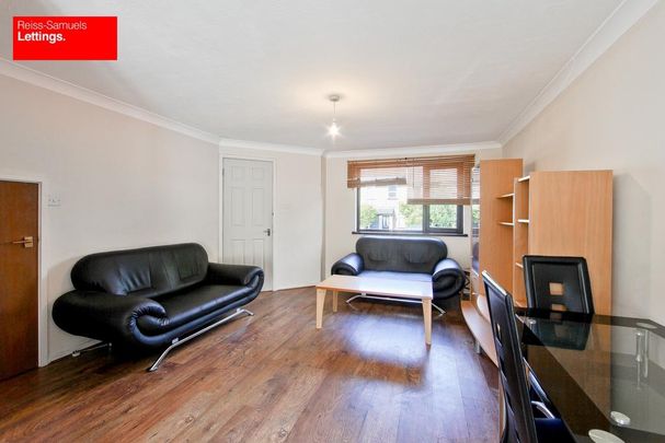 4 bedroom terraced house to rent - Photo 1