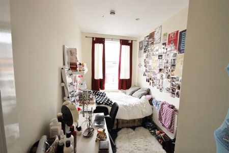 Brudenell View, Hyde Park, LS6 1HG, Leeds - Photo 3