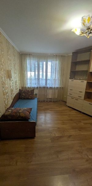 Garsoniera in zona Calea Bucuresti - Fotografie 1