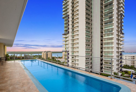 Stylish One-Bedroom Apartment in the Heart of Darwin City - Photo 2