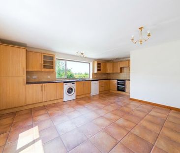 4 bedroom semi-detached house to rent - Photo 6