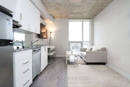 1900 Simcoe Street N #726 - Photo 5