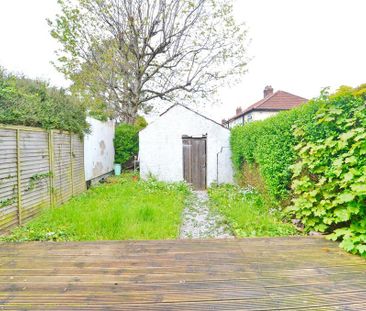4 bedroom terraced house to rent - Photo 3