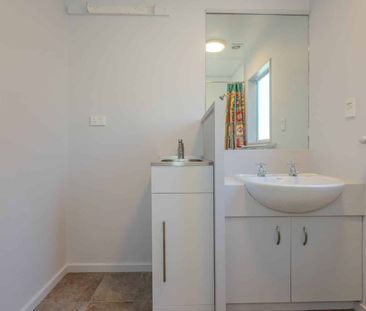 Cosy Town House - Photo 5