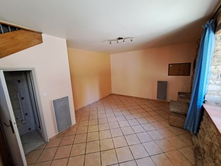 Location maison 2 pièces, 66.65m², Roquetaillade - Photo 5