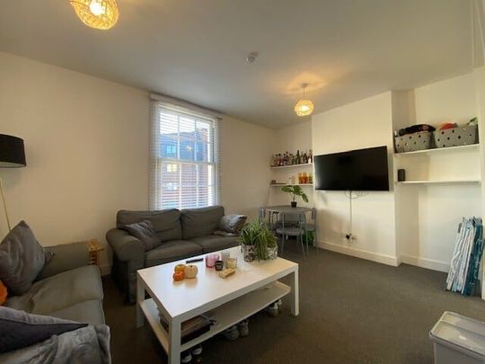 Merchants Road, Bristol, Hotwells - Photo 1