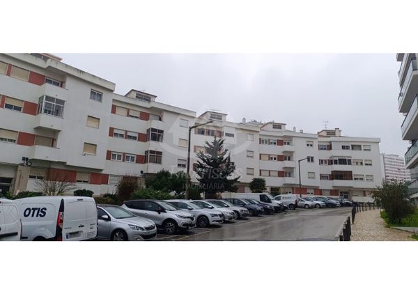 Apartamento T3 em Lisboa