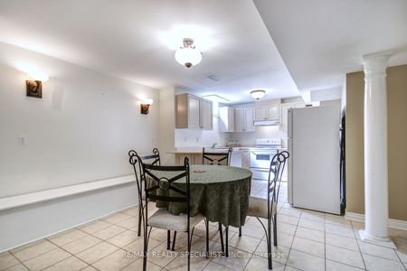 For Lease - 3268 Topeka Drive Unit# Lower, Mississauga, Ontario - Photo 4