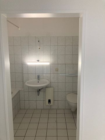 46310/80 Renovierte 2-Zi-Wohnung mit Balkon in Troisdorf-Sieglar - Foto 3