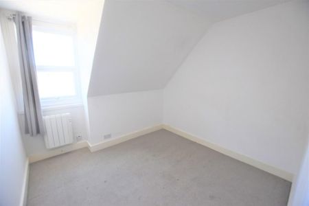 3 bedroom apartment to rent - Photo 5