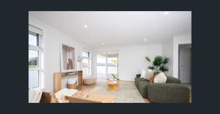 Beautiful Home in the Heart of Latrobe - Photo 4