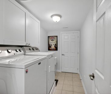 For Lease - 303 Pumpkinseed Crescent, Barrhaven, Ontario - Photo 6