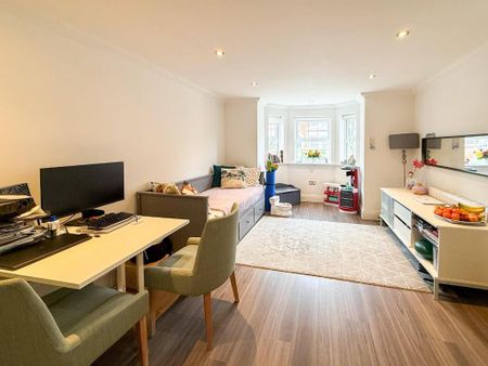 2 bedroom apartment to rent - Photo 4