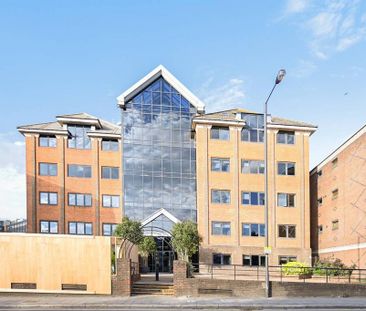 Studio to rent - Photo 6