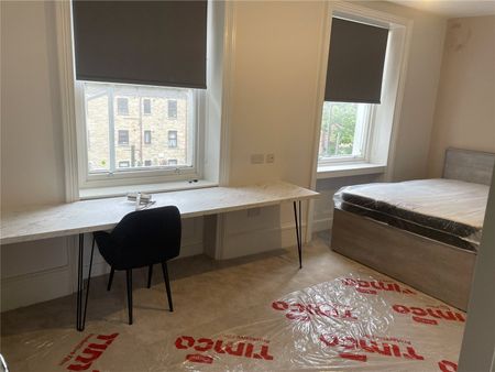 27 Elmwood Avenue, Huddersfield, HD1 - Photo 5