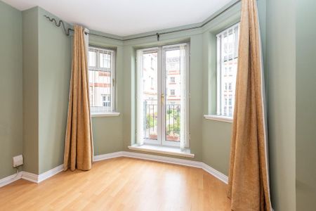2 bedroom property to rent - Photo 3
