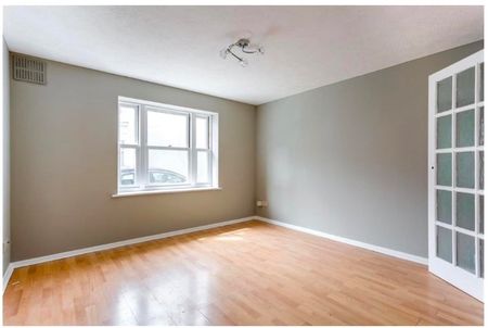 1 Bed Flat, Marlow Court, BN2 - Photo 5