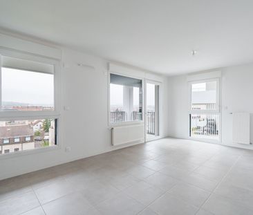 Location Appartement 3 pièces 65m² - Photo 4