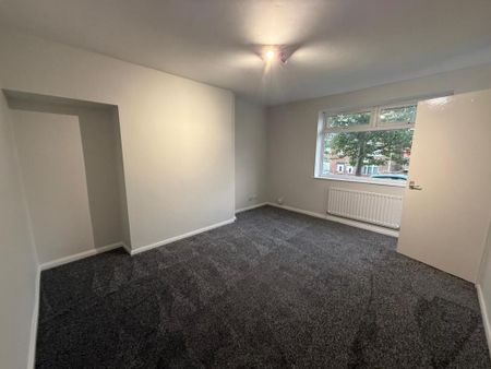 2 bedroom semi-detached house to rent - Photo 3