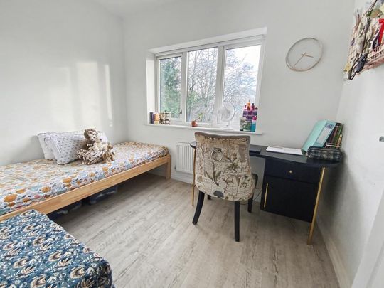 4 bedroom detached house to rent - Photo 1