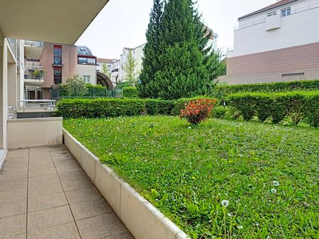 Appartement à louer - REIMS- RUE DE PARGNY, - Photo 4
