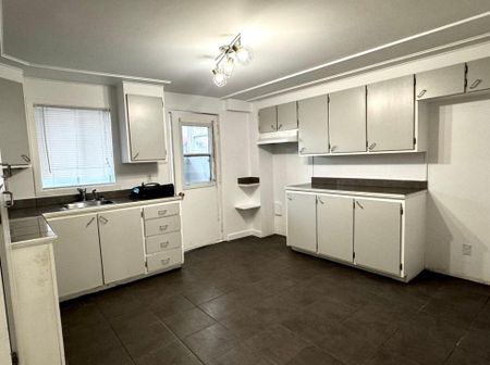 Appartement à louer - Québec (Les Rivières) (Vanier) - Photo 2