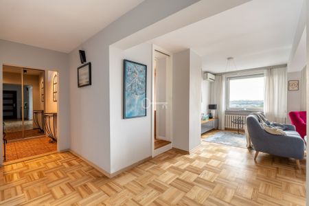 Wyjątkowy klimatyczny apartament na dachu - Zdjęcie 3