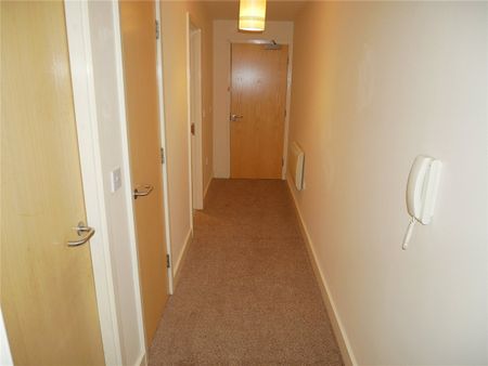 Acton House, Scoresby Street, Bradford, West Yorkshire, BD1 - Photo 2