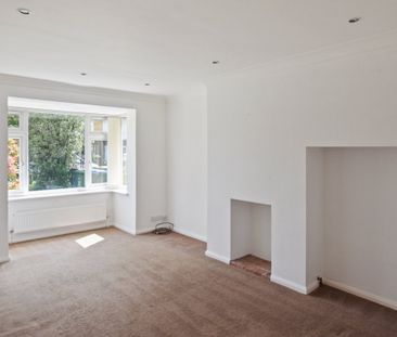 School Road - Photo 4